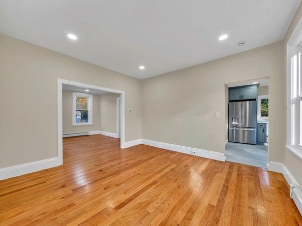 1297 Pleasant St, Weymouth MA 02189