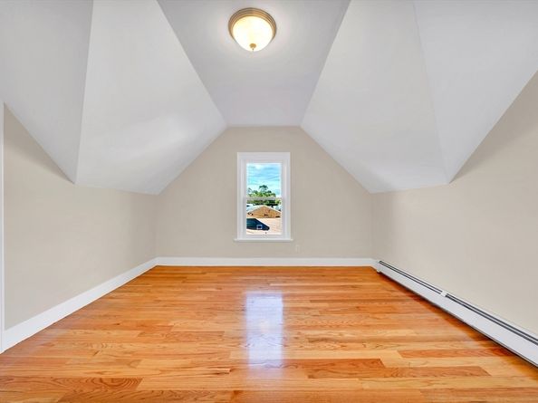 1297 Pleasant St, Weymouth MA 02189