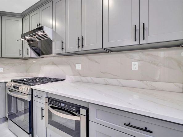 1297 Pleasant St, Weymouth MA 02189