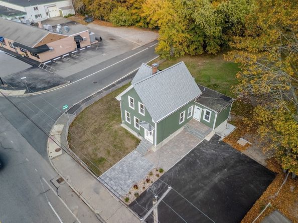 1297 Pleasant St, Weymouth MA 02189