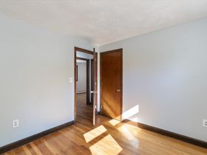 1 Evans Dr, Wilmington MA 01887