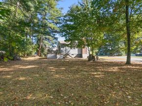1 Evans Dr, Wilmington MA 01887