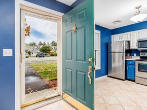 535 South St 142A, Fitchburg MA 01420