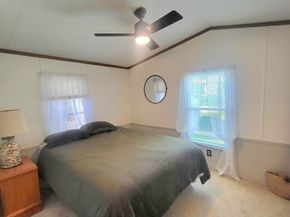 557 Southwest Cutoff 107, Worcester MA 01607