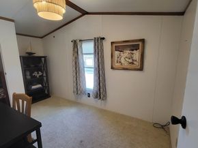 557 Southwest Cutoff 107, Worcester MA 01607