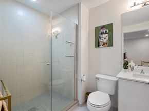121 Portland 605, Boston MA 02114