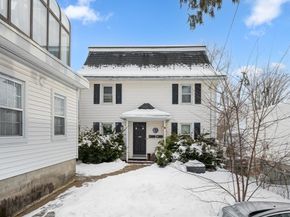 140-152 Hamilton St, Southbridge MA 01550