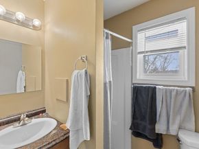 140-152 Hamilton St, Southbridge MA 01550