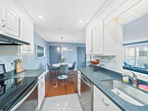 300 River St 12, Weymouth MA 02191