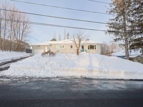 86 Old Sturbridge Rd, Southbridge MA 01550