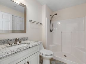 159 Allen Rd 32, Billerica MA 01821