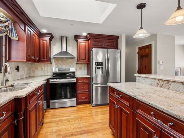 84 Crosby Rd, Marlborough MA 01752