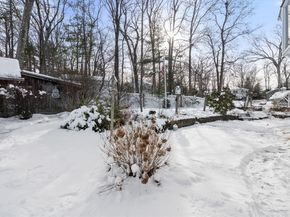 84 Crosby Rd, Marlborough MA 01752