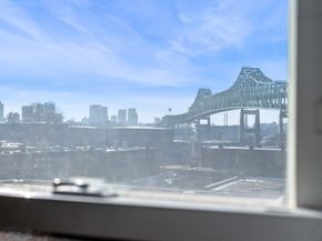 52 Beacon St 3, Chelsea MA 02150