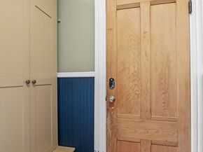 52 Beacon St 3, Chelsea MA 02150