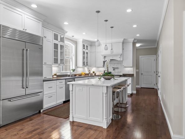 3 Torr St, Andover MA 01810