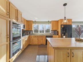 5 Oak Ter, Newbury MA 01922