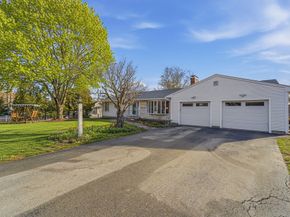 5 Oak Ter, Newbury MA 01922