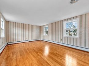 52 California Ave, Milton MA 02186