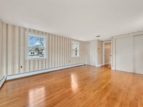 52 California Ave, Milton MA 02186