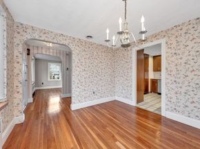 52 California Ave, Milton MA 02186