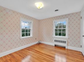 52 California Ave, Milton MA 02186