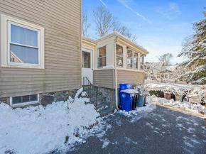 3 Horton Pl, Milton MA 02186