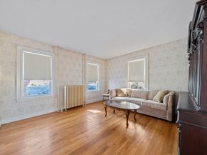 3 Horton Pl, Milton MA 02186