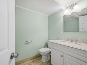 918 Belmont St 918, Watertown MA 02472