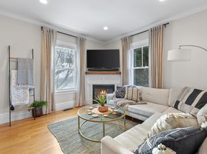 103 Paul Revere Rd 103, Arlington MA 02476