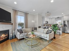 103 Paul Revere Rd 103, Arlington MA 02476