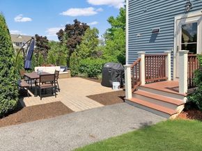 103 Paul Revere Rd 103, Arlington MA 02476