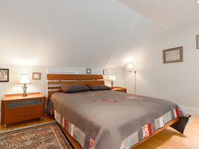 3 Forest St 3, Newton MA 02461