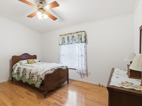 8 Heather Ln, Carver MA 02330