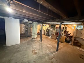 69 Gilbert St, Framingham MA 01702