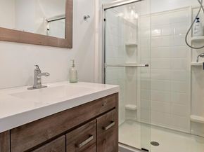 7 Grace St, Chelmsford MA 01863