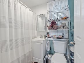 122 Laurel St, Fitchburg MA 01420