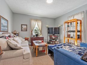 122 Laurel St, Fitchburg MA 01420