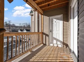 122 Laurel St, Fitchburg MA 01420