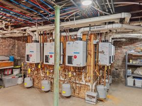 122 Laurel St, Fitchburg MA 01420