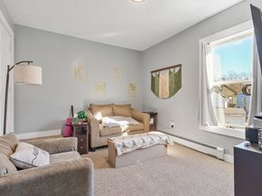 122 Laurel St, Fitchburg MA 01420