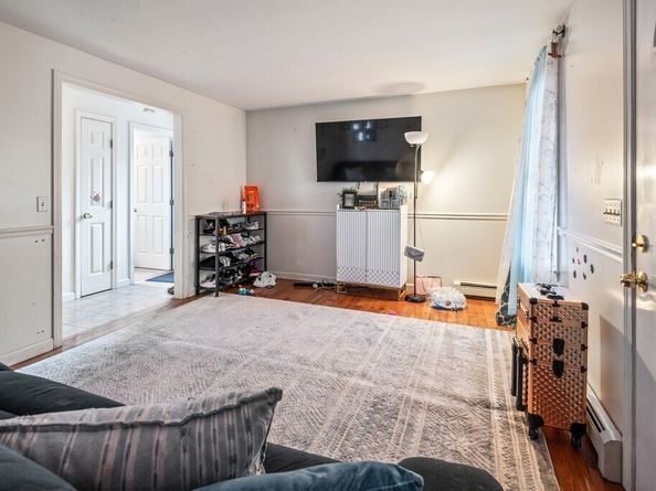 124 Eleventh Street, Leominster MA 01453