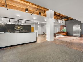 33 Sleeper St 104, Boston MA 02210