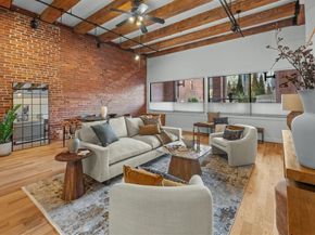 33 Sleeper St 104, Boston MA 02210