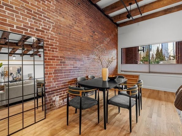 33 Sleeper St 104, Boston MA 02210