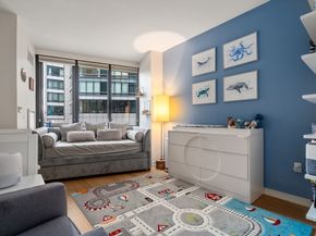 580 Washington St. 2A, Boston MA 02111