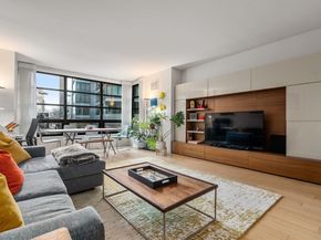 580 Washington St. 2A, Boston MA 02111