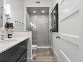 11 1/2 Union Park 1, Boston MA 02118