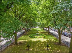 11 1/2 Union Park 1, Boston MA 02118