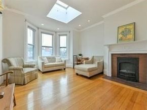 7 Hereford 8, Boston MA 02115